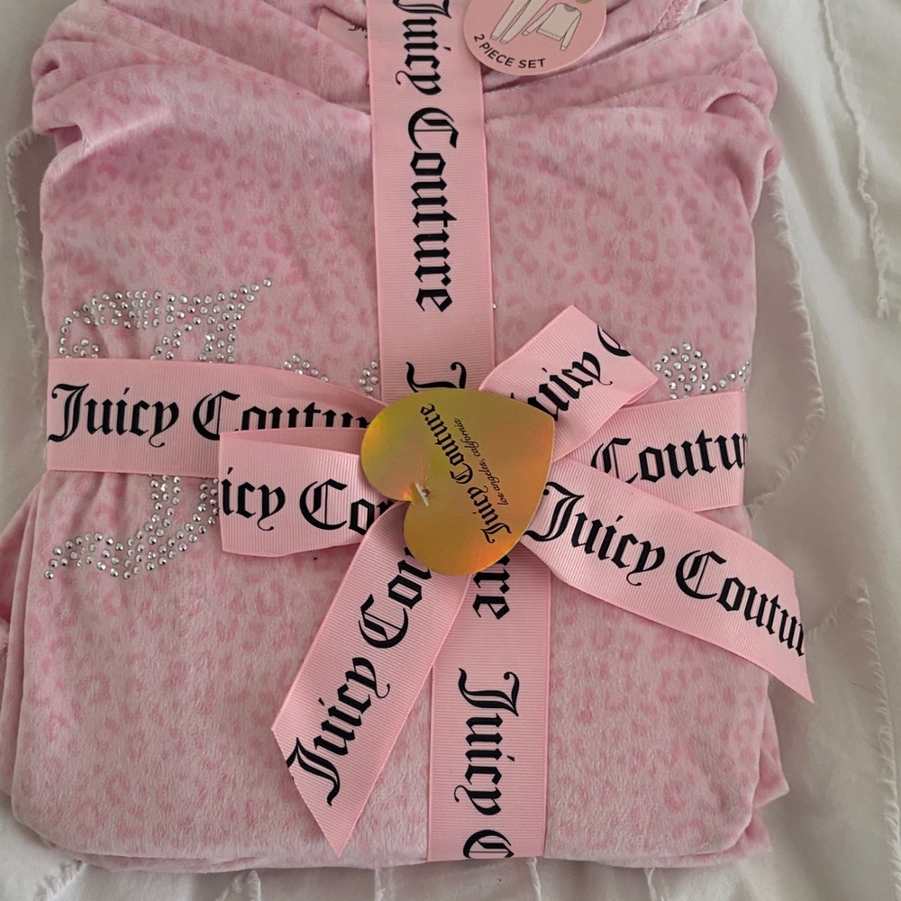 Juicy Couture Pink Leopard Pajama Set